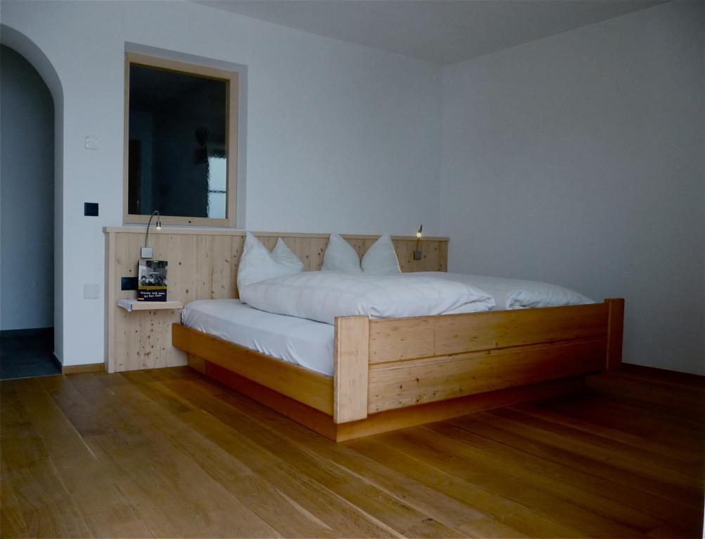 Aparthotel Putzerhof Funes  Habitación foto